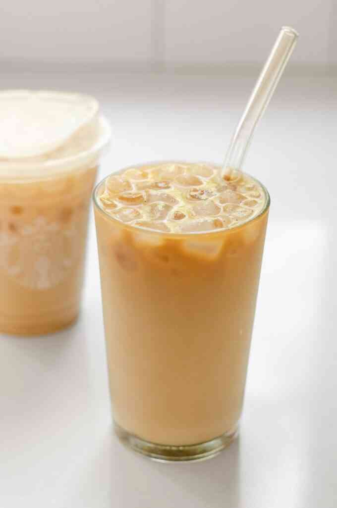 Iced Vanilla Latte Recipe - Drinks